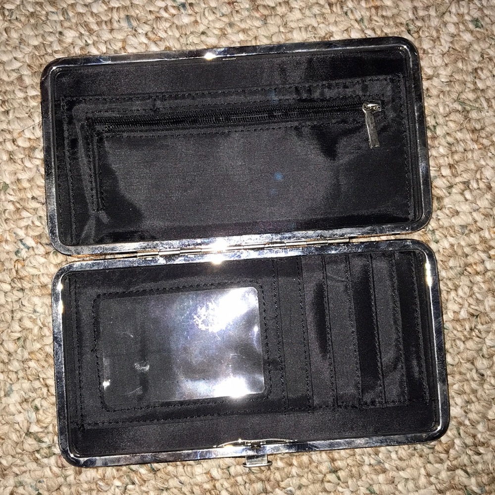 Wallet - Picture 2 of 2